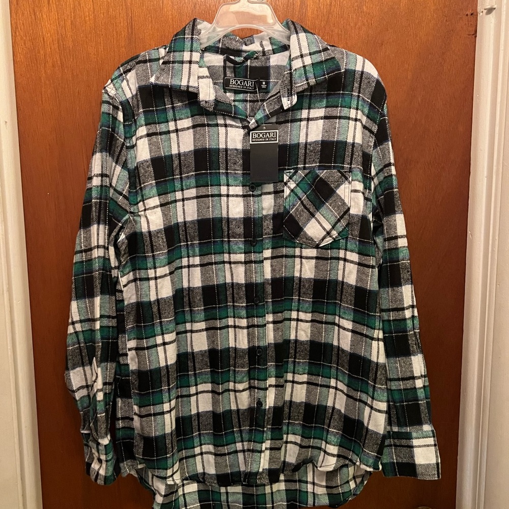 Bogari Mens Flannel Button up NWT